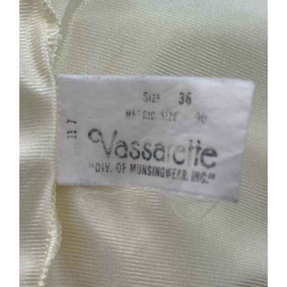 Vintage Vassarette Women's 36 Yellow Nylon Romper Teddy Lingerie - Picture 10 of 11